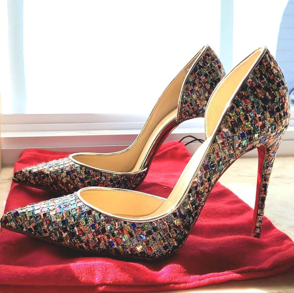 Louboutin Iriza light gold and multi mosaic fabric size 37